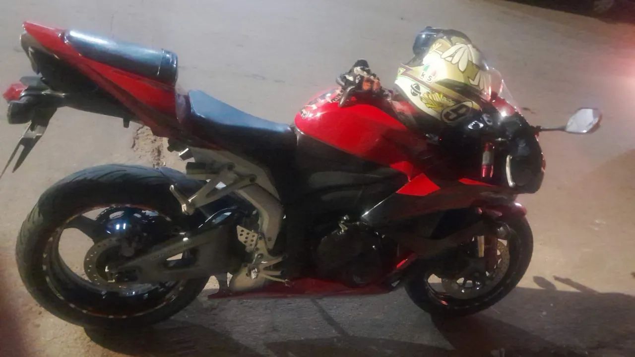 Vendo cbr 600rr - Foto 2