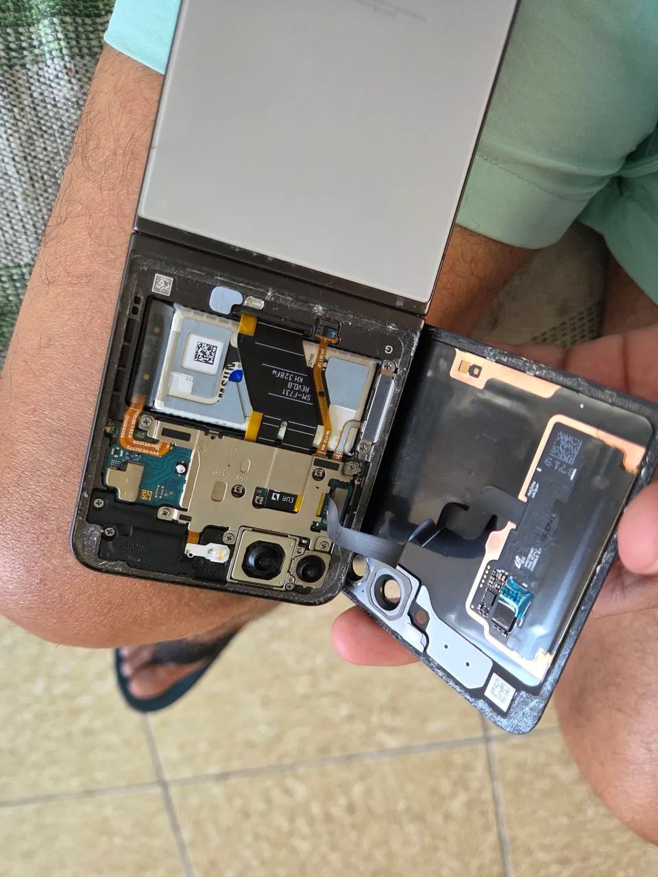Samsung Z flip 5 - Foto 4