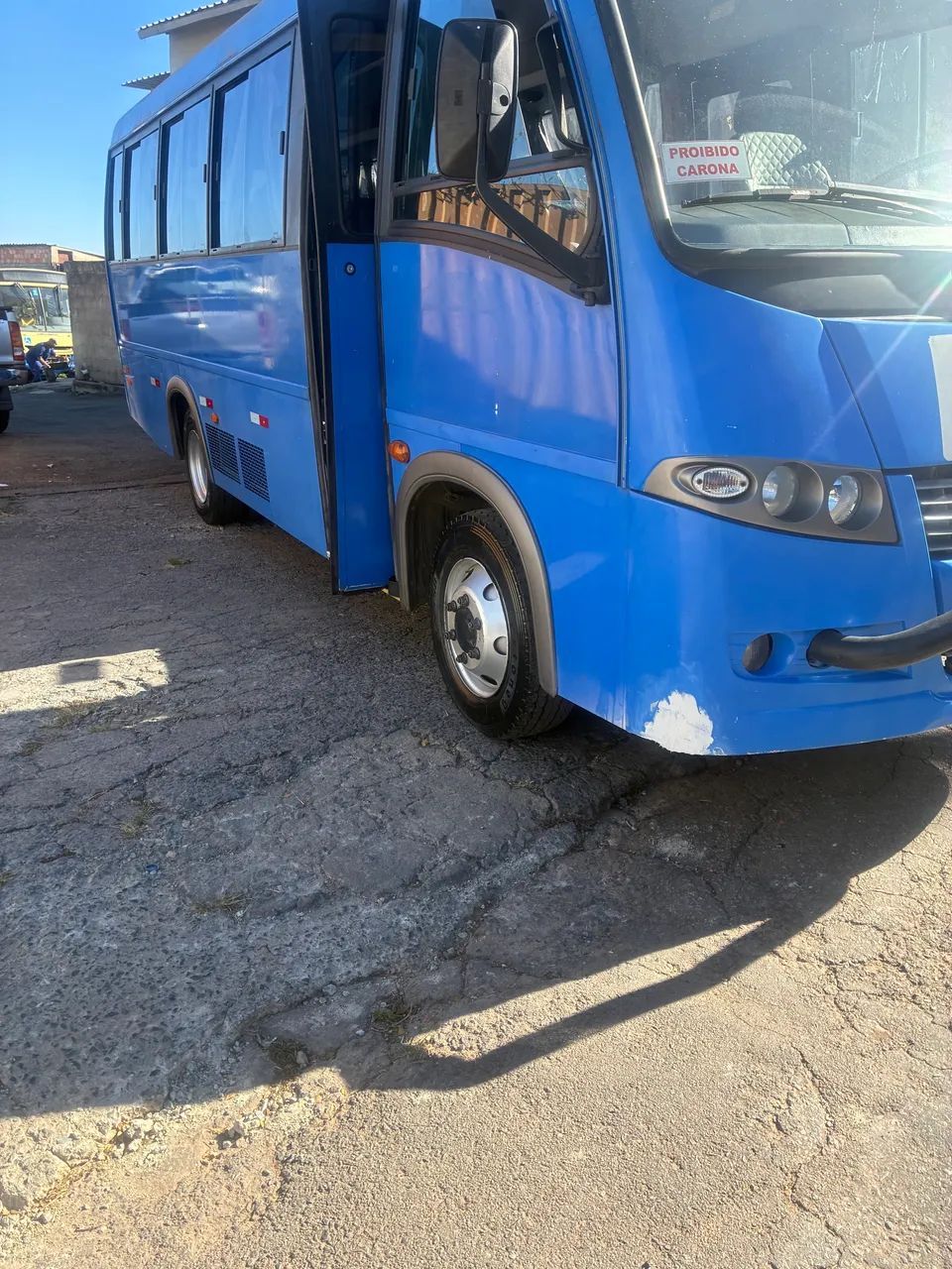 Micro ônibus com ar  Volare V8 - Foto 3