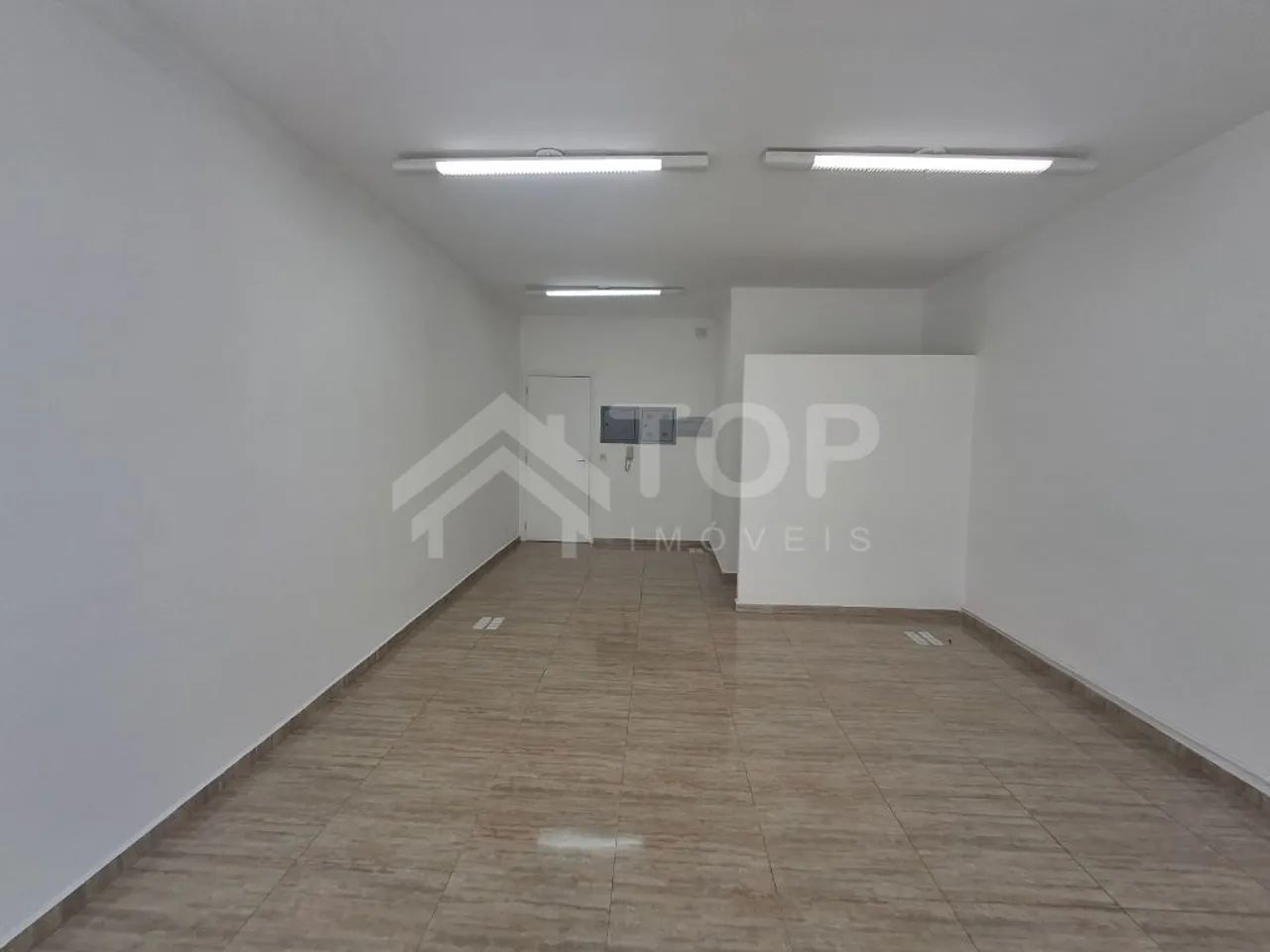 Excelente sala comercial no Ed. Tríade - Foto 2