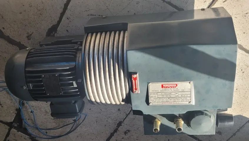 Bomba de vacuo Marca Paem 40 m³ - Foto 2