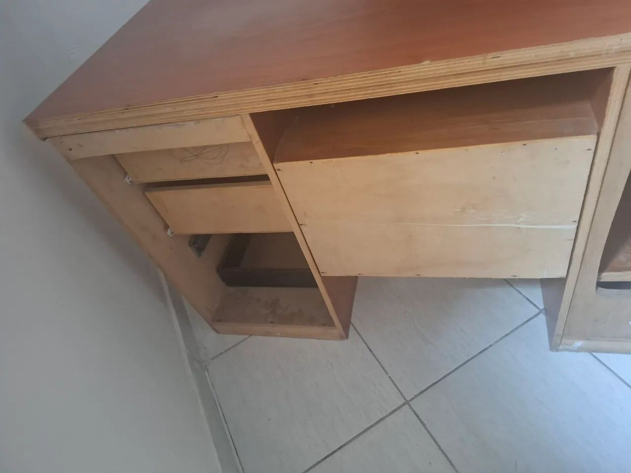 Mesa  de passar ou escrivaninha  - Foto 5