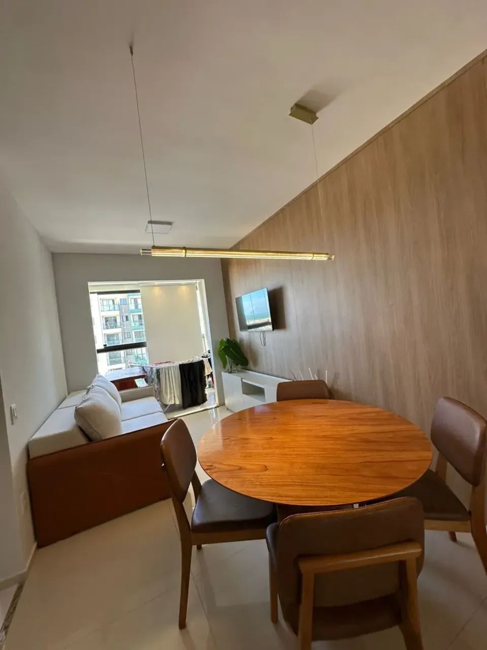 Vendo Excelente AP. de 2/4 sendo 1 suíte - COND. MARBELLO RESIDENCE