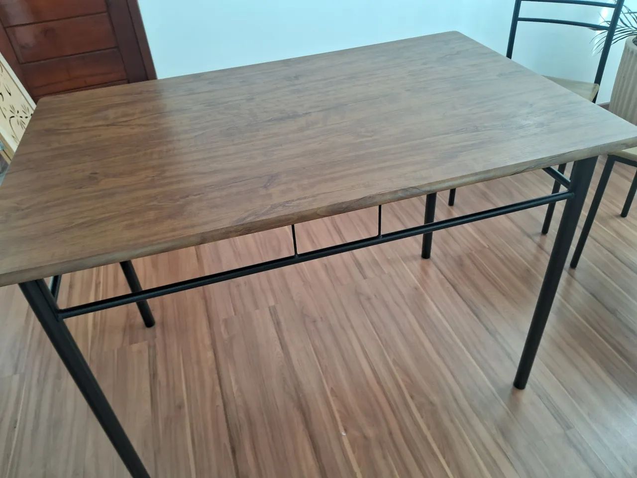 Mesa com 4 cadeiras **NOVA, POUCO USADA - Foto 4