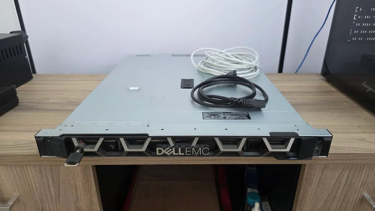 Servidor Dell R250