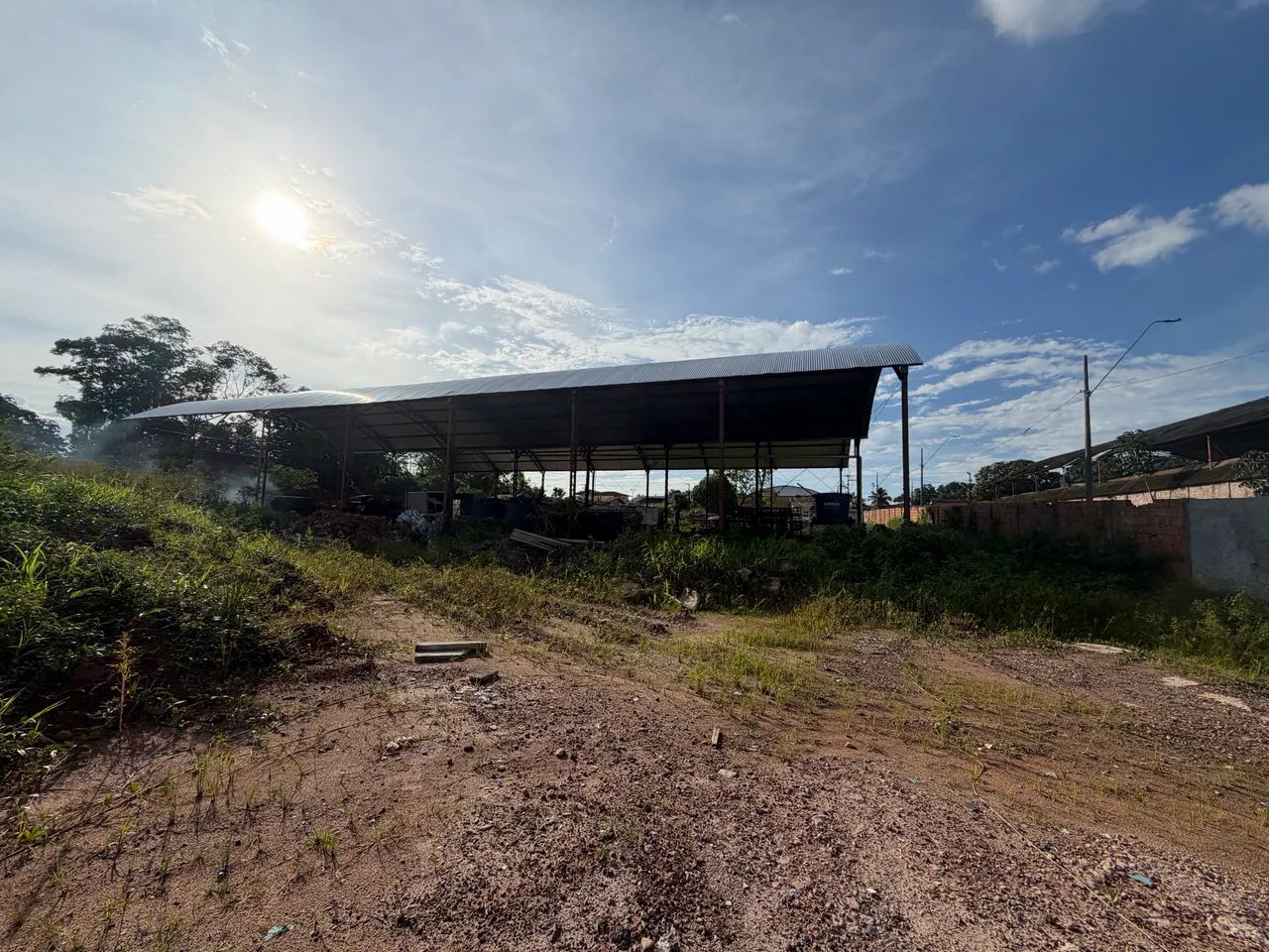 Alugo galpão 630m2 