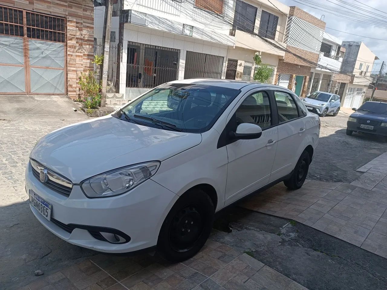 Fiat Grand Siena Grand Siena TETRAFUEL 1.4 Evo F. Flex 8V 2014