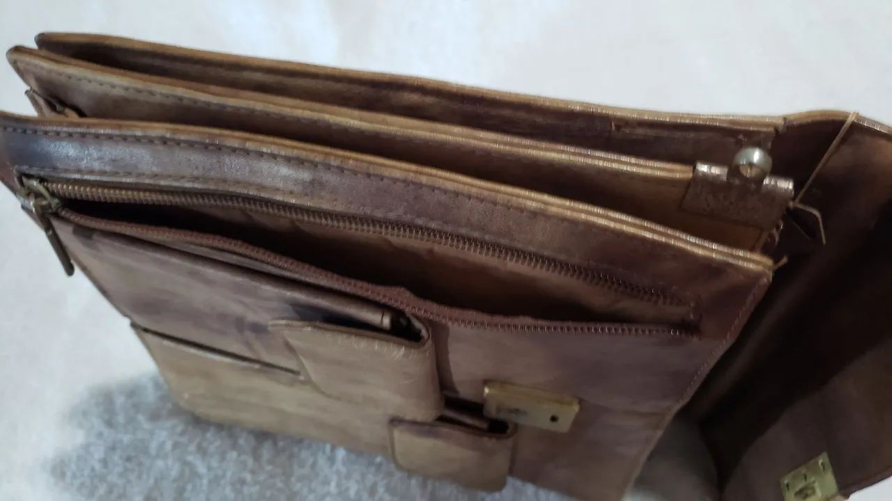 BOLSA COURO MASCULINA VINTAGE MARROM  - Foto 5