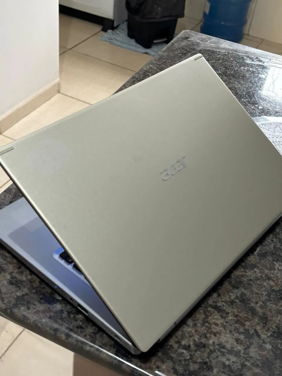 Acer Aspire 5