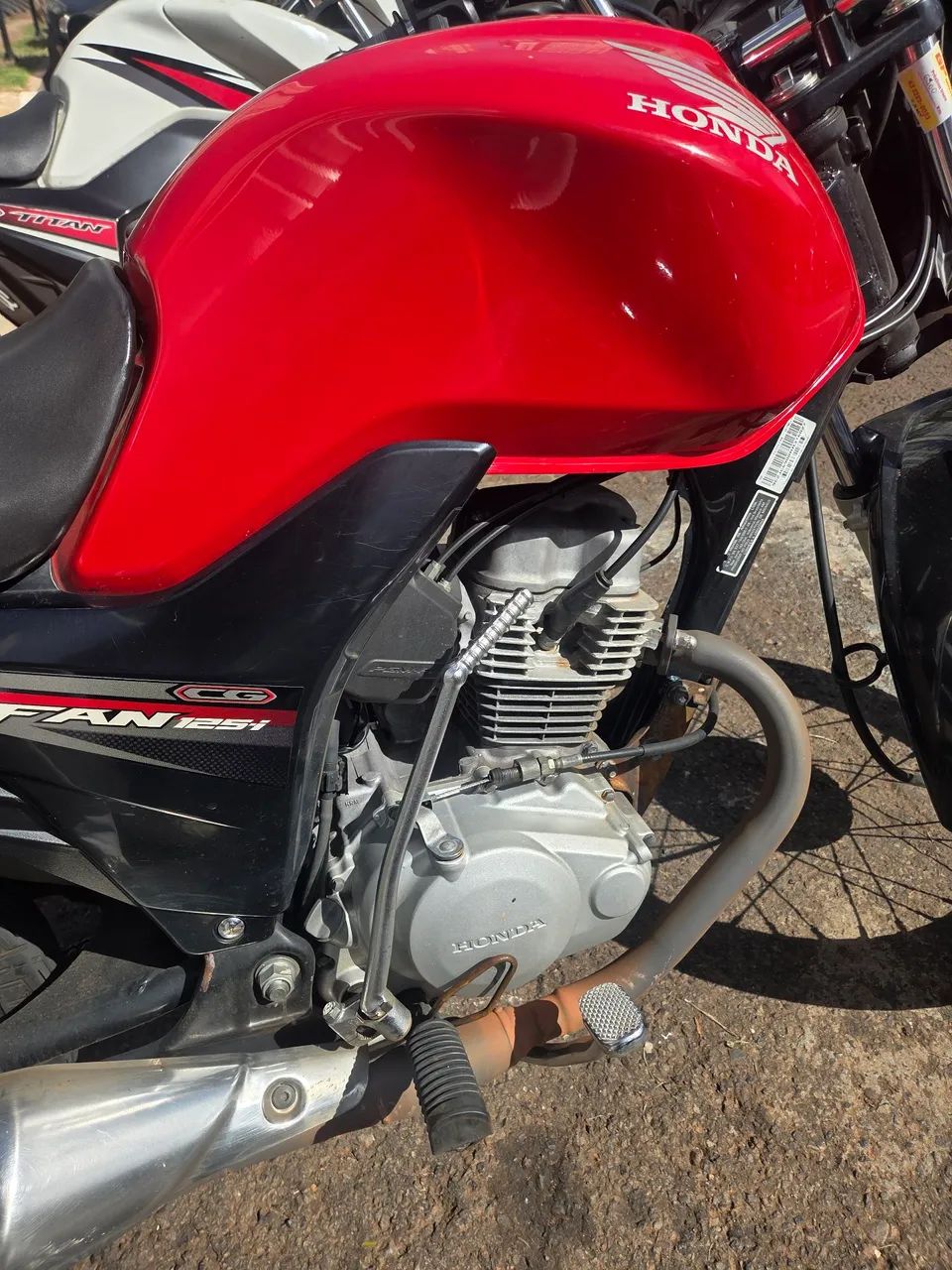 FAN 125i - 2017 - Foto 3