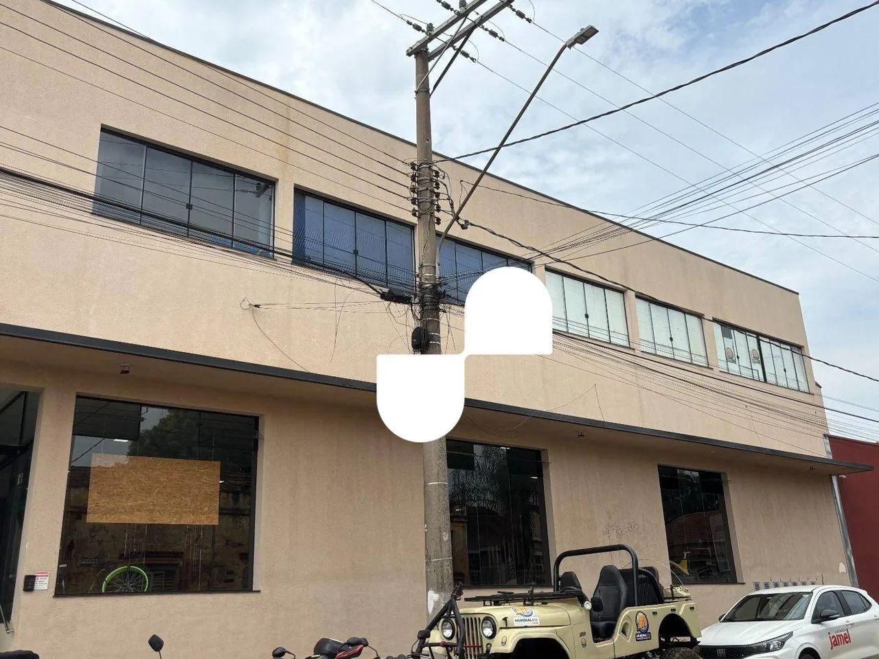 Sala Comercial Ampla - Próximo à Rodoviária de Pirassununga - Foto 3