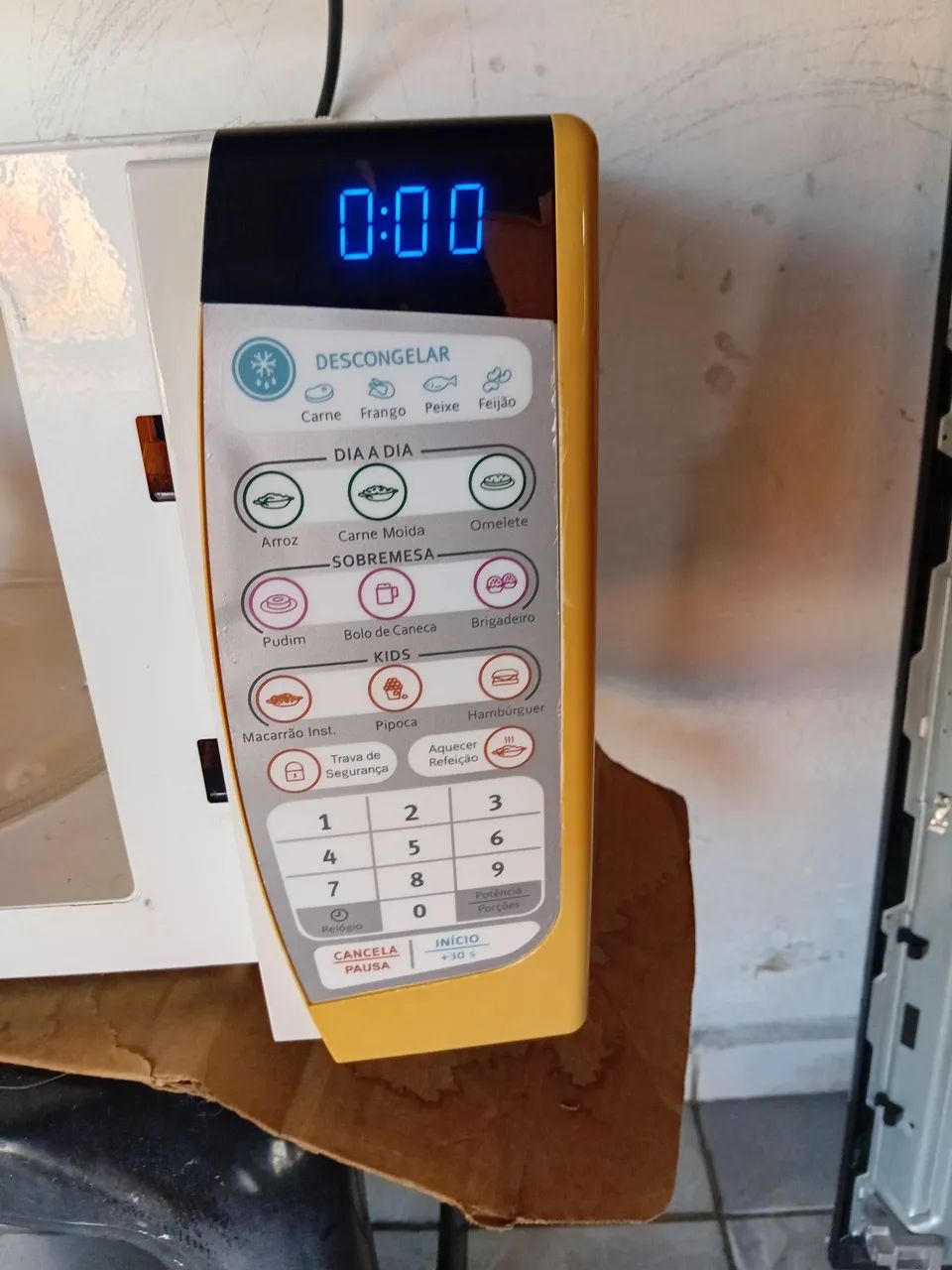 MICROONDAS ELECTROLUX 20L  - Foto 3