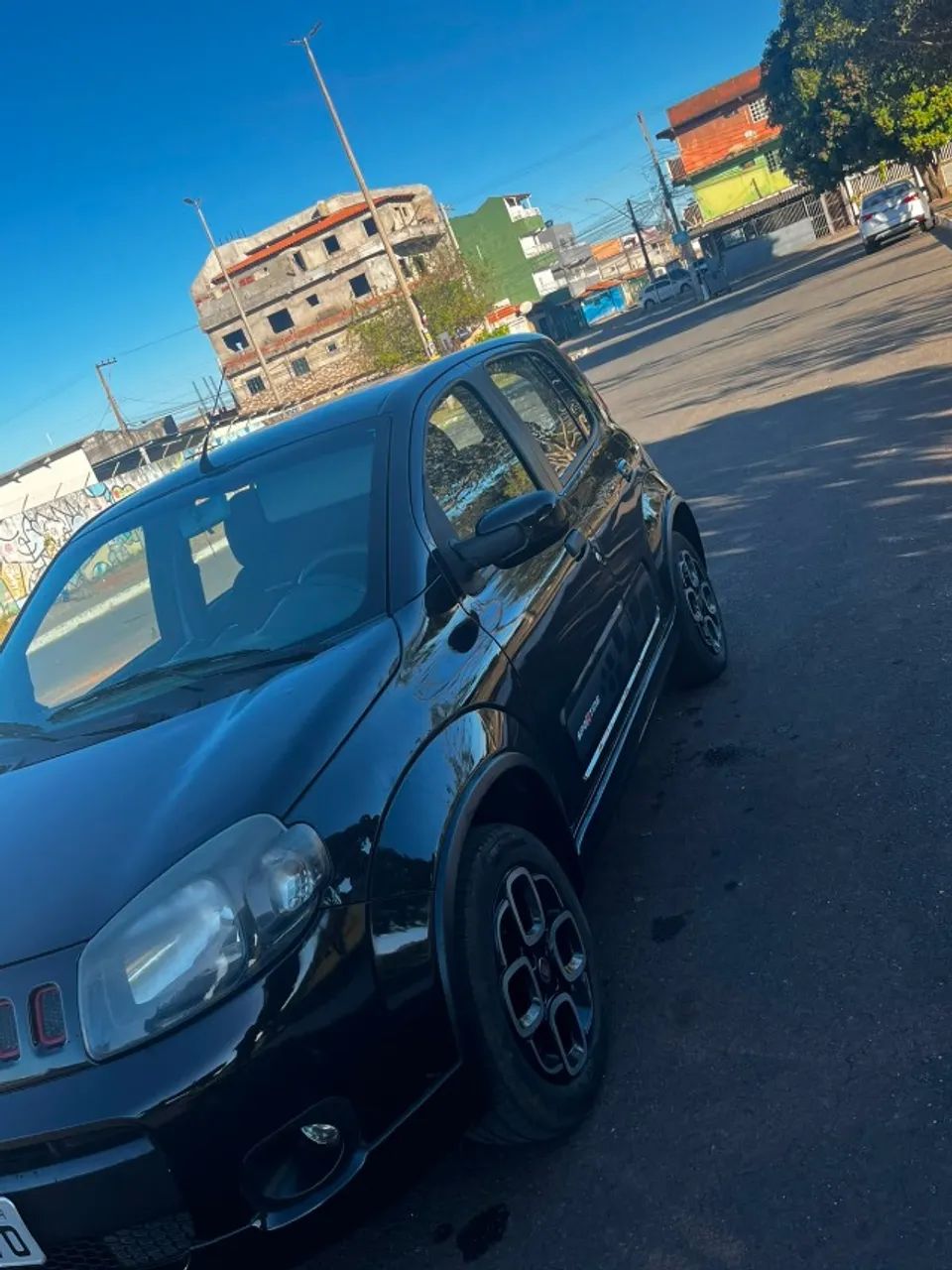 Fiat Uno Sporting 1.4 EVO Fire Flex 8V 4P 2012 - Foto 3