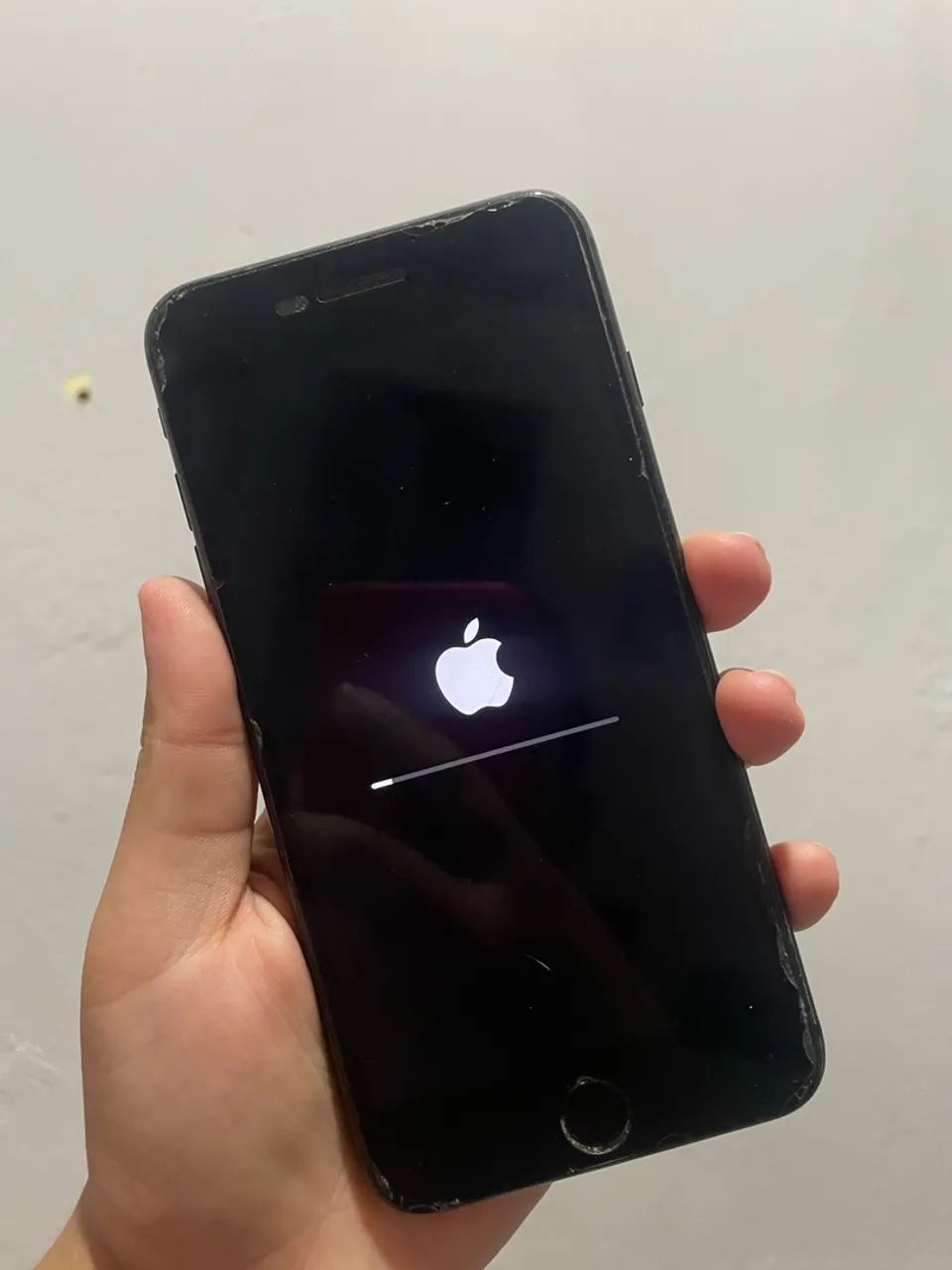 Vende-se iPhone 8 Plus  - Foto 2