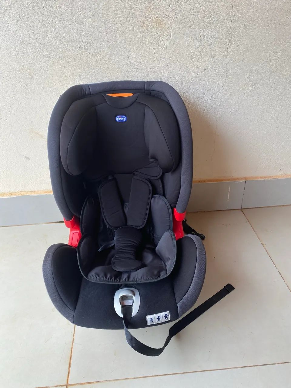 Cadeira para Auto Chicco com ISOFIX 