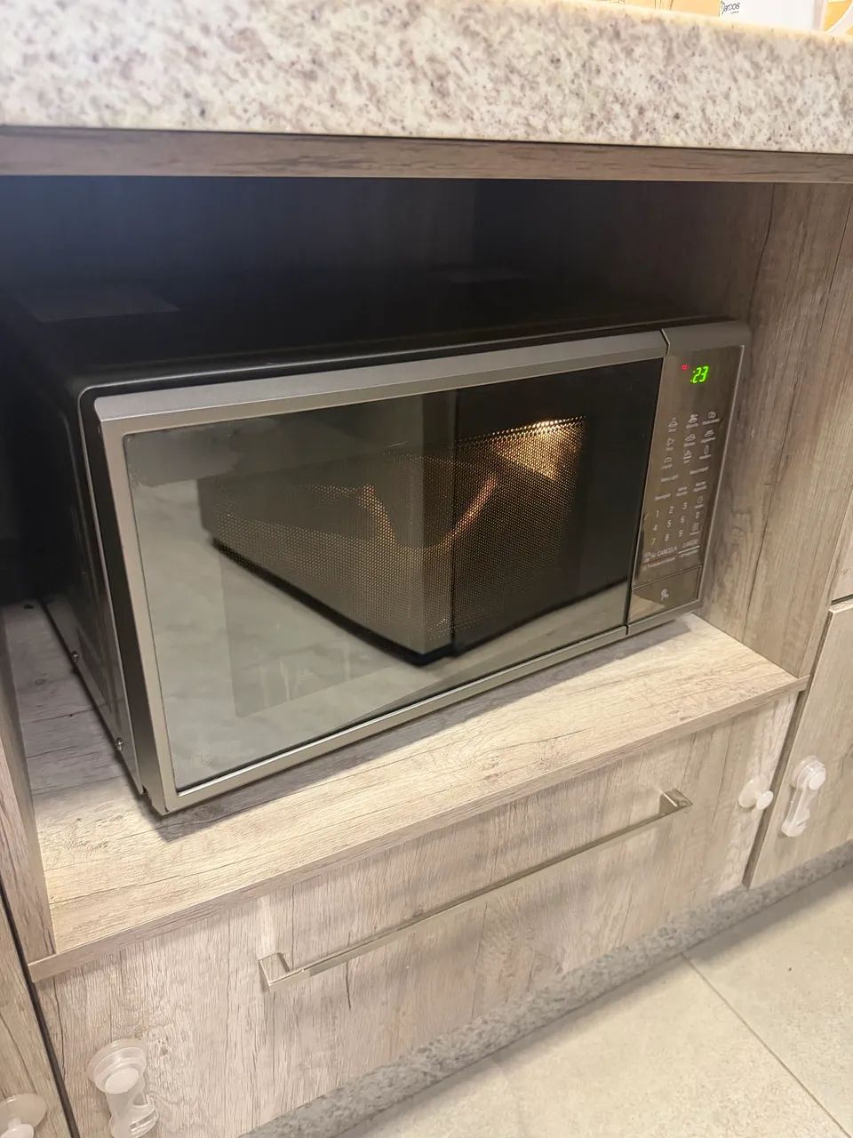 Micro-ondas LG 30L