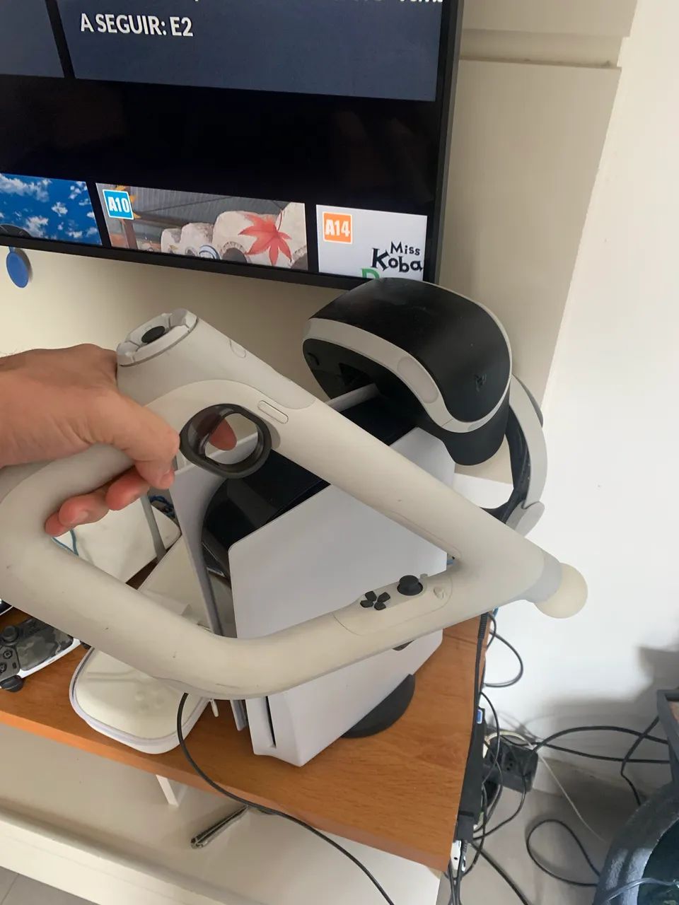 VR1 PS4 + AIN GUN 