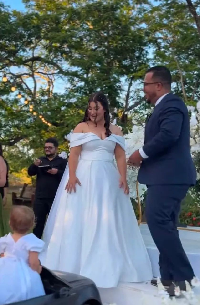 Vestido de Noiva - Foto 2