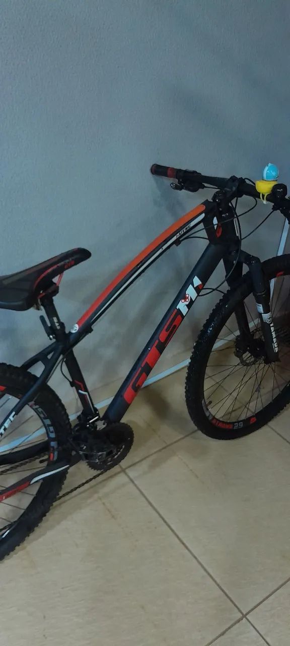 Bicicleta GTSM1 