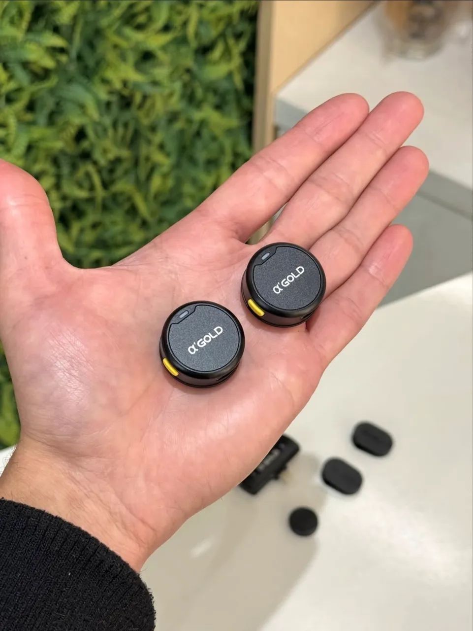 Microfone De Lapela Sem Fio Duplo iPhone Tipo C Cancelamento Ruido - Produto Novo  - Foto 3