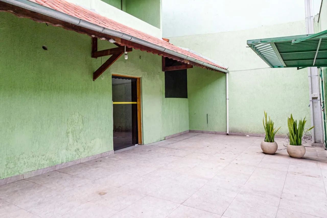 Casa comercial na Rua Macarani, 280  500 m² - Foto 5