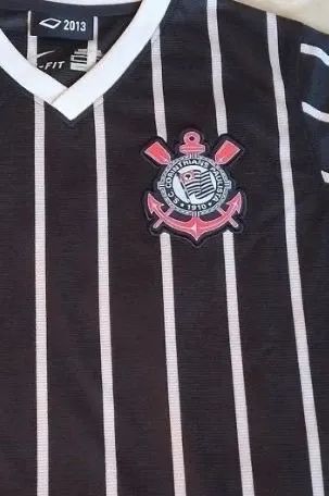 Camisa Feminina do Corinthians Preta e Branca - Foto 2