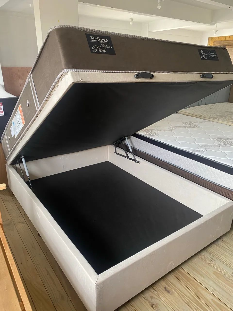 Cama box casal baú NOVA  - Foto 3