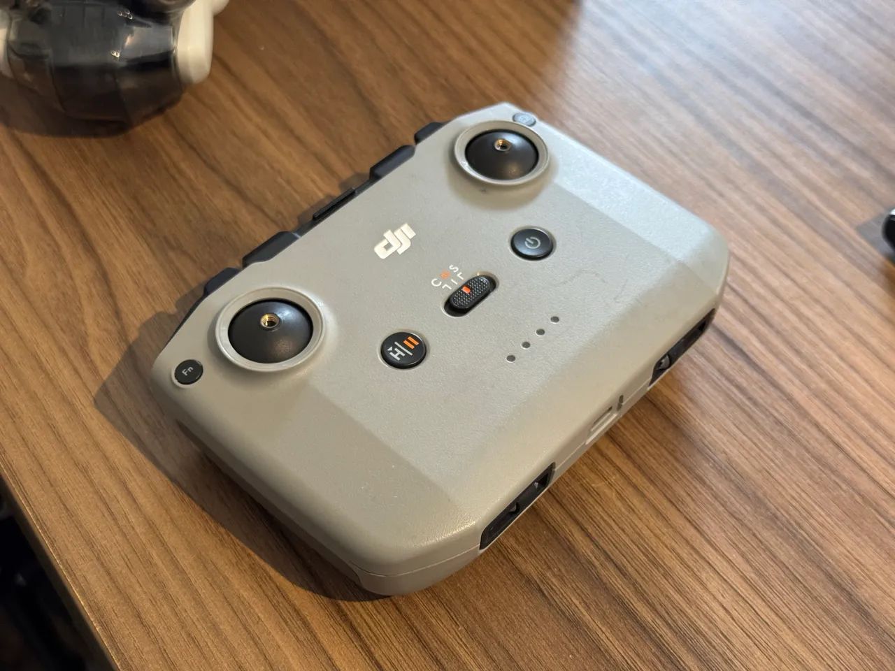 DJI Mini 4 PRO + Fly More Combo - Foto 2