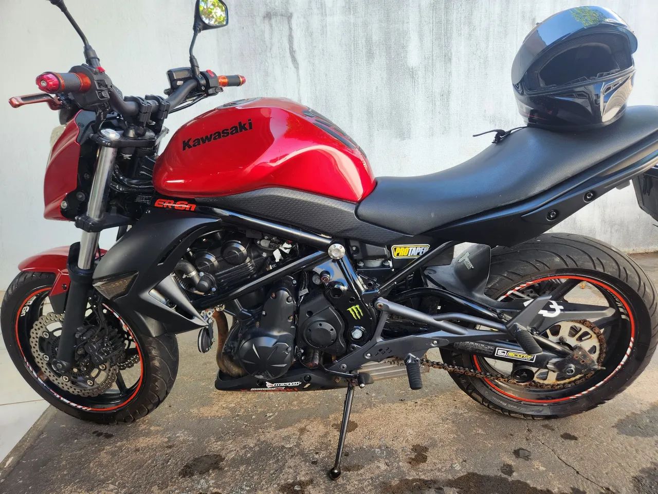 Kawazaki Er6n 650
