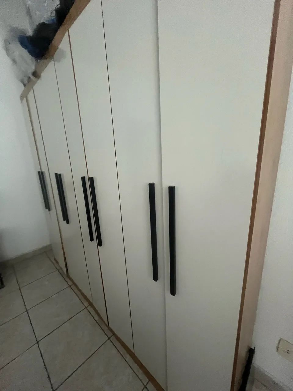 Guarda roupa 8 portas 