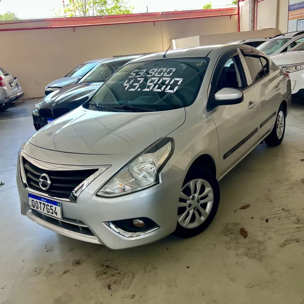 Nissan Versa