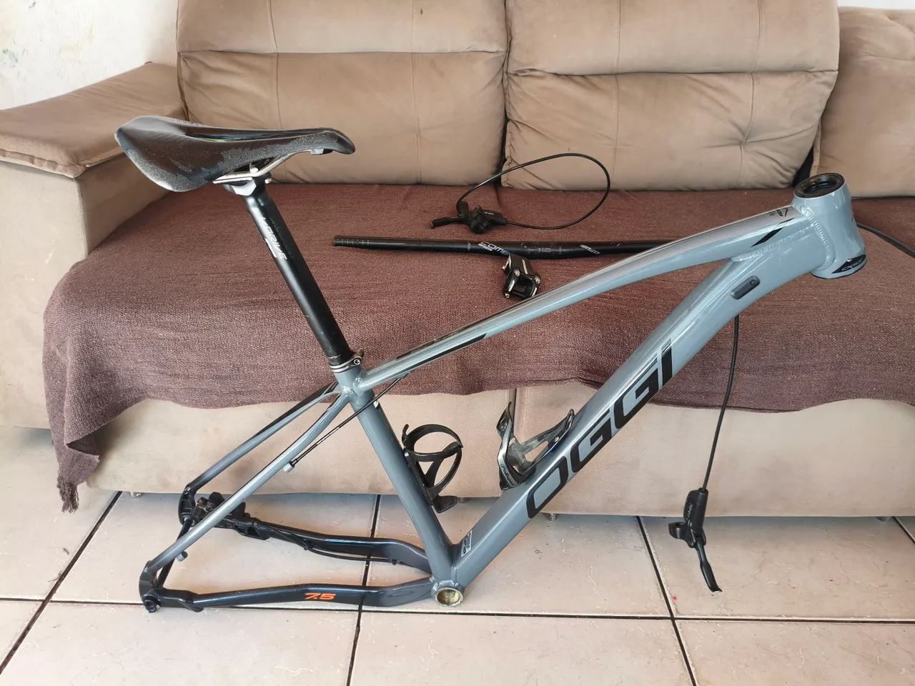 Quadro Oggi + rodas mtb 