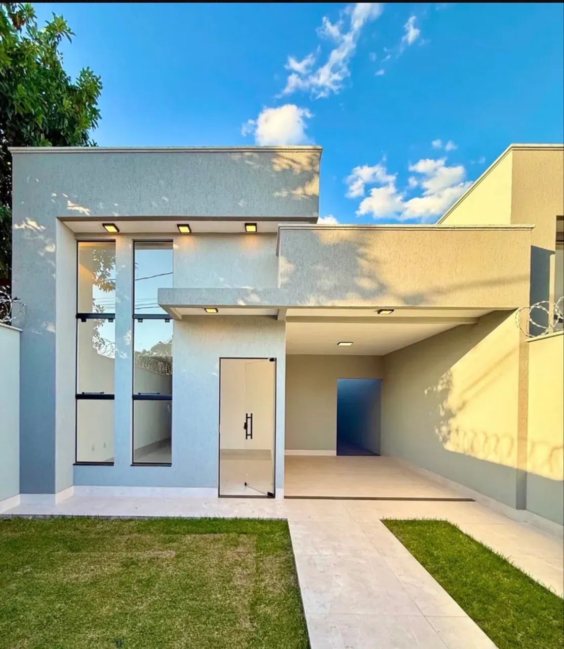 CASA LINDA PARA MORAR  - BAIRRO PLANALTO 
