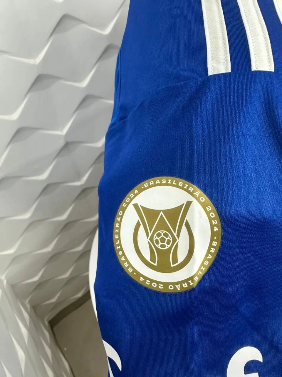Camisa Cruzeiro 2024 Home Utilizada em Jogo Marlon - Foto 4