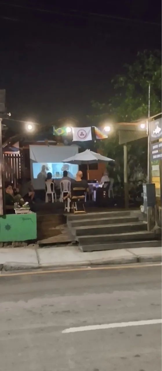 Projetor full HD 1920/1080 acompanha telão  - Foto 4