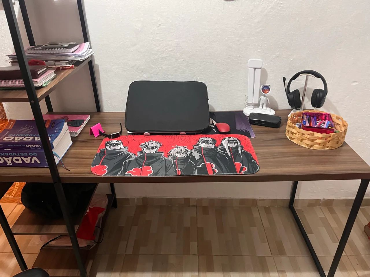 Mesa de escritório com estante  - Foto 4
