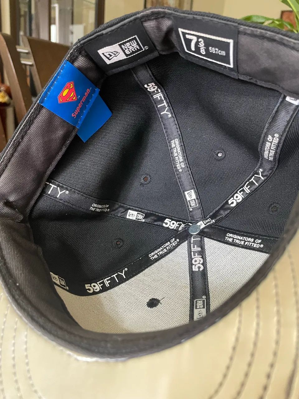 Boné SuperMan - preto/prata - New Era  - Foto 3