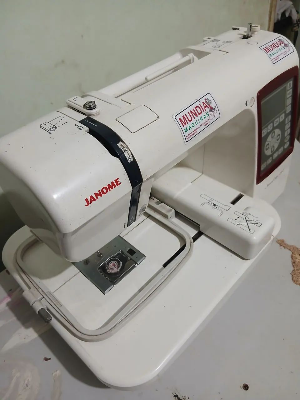 Máquina de bordar  - Foto 3