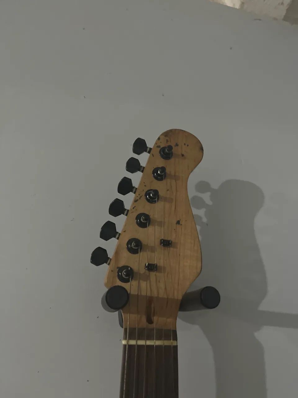 Guitarra Stratocaster  - Foto 3