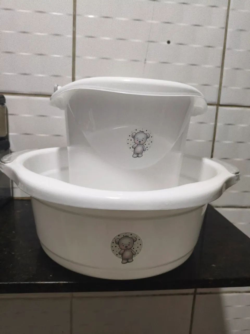 Kit Bacia e Balde para bebês ( Novos )