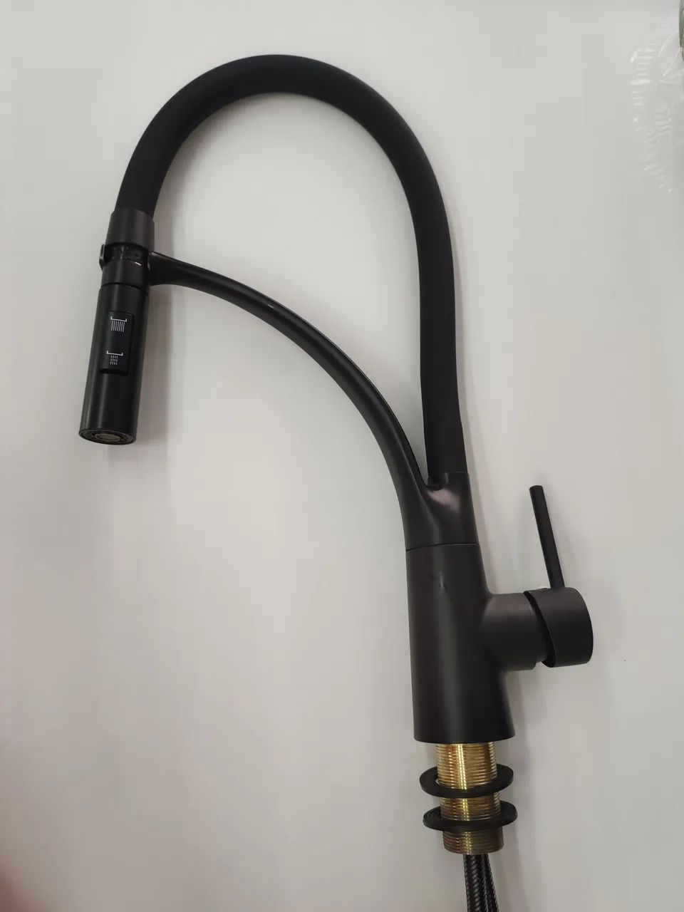 TORNEIRA GOURMET de bancada - Quente / Fria - Preto Fosco - 