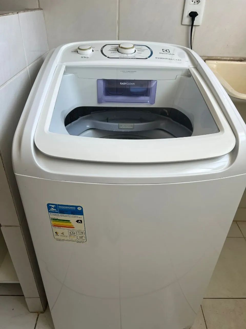 Lavadora Eletrolux Essential Care 11kg