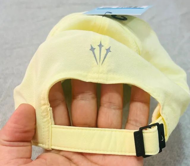 Boné Nocta x Nike Yellow 100% Original - Foto 4