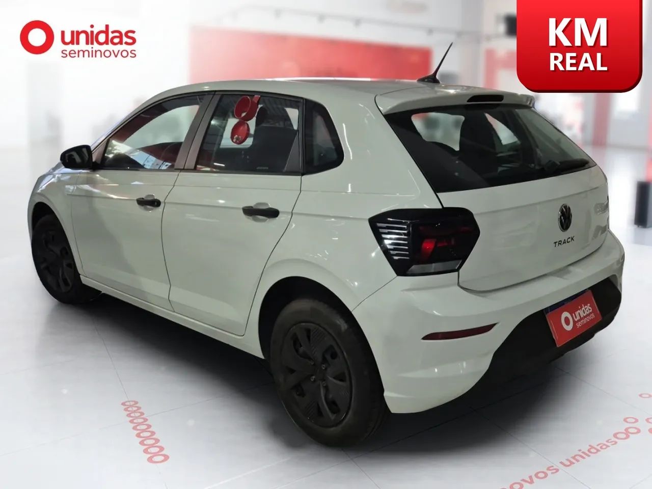 Volkswagen Polo Track 1.0 Flex 12V 5p, foto 3 de 11