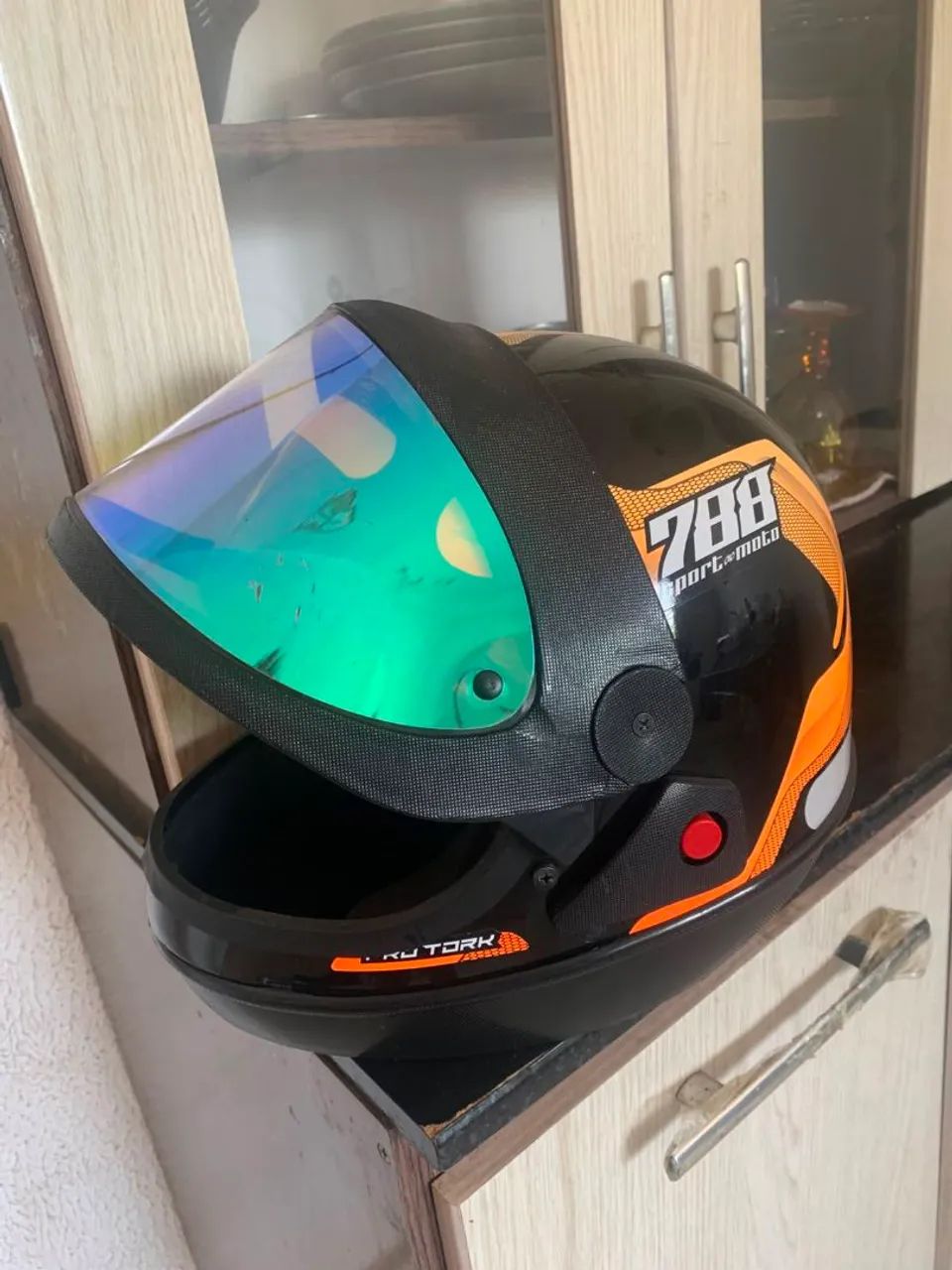 Capacete 50 reais  - Foto 2