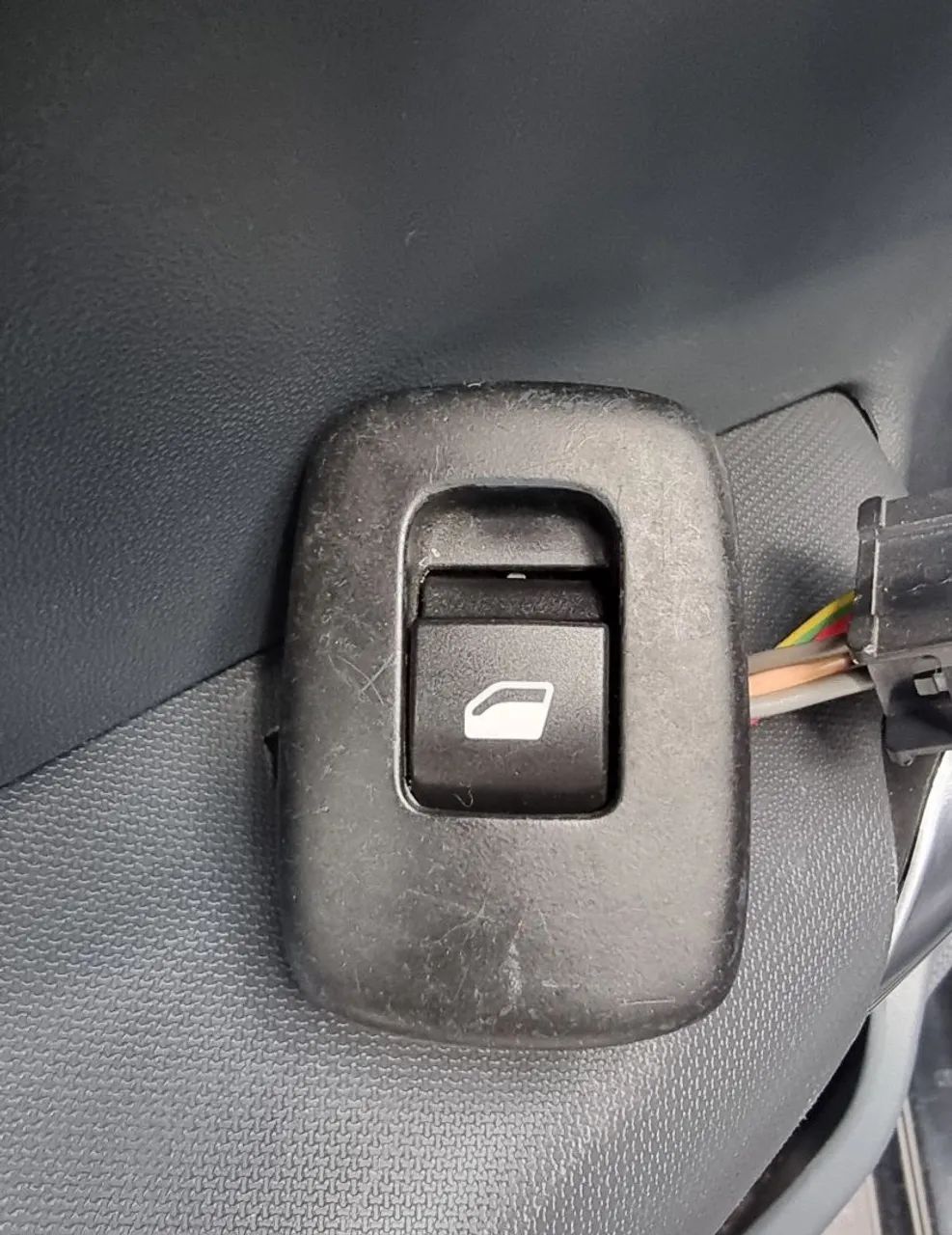 Interruptor vidro Citroën e Peujeot 