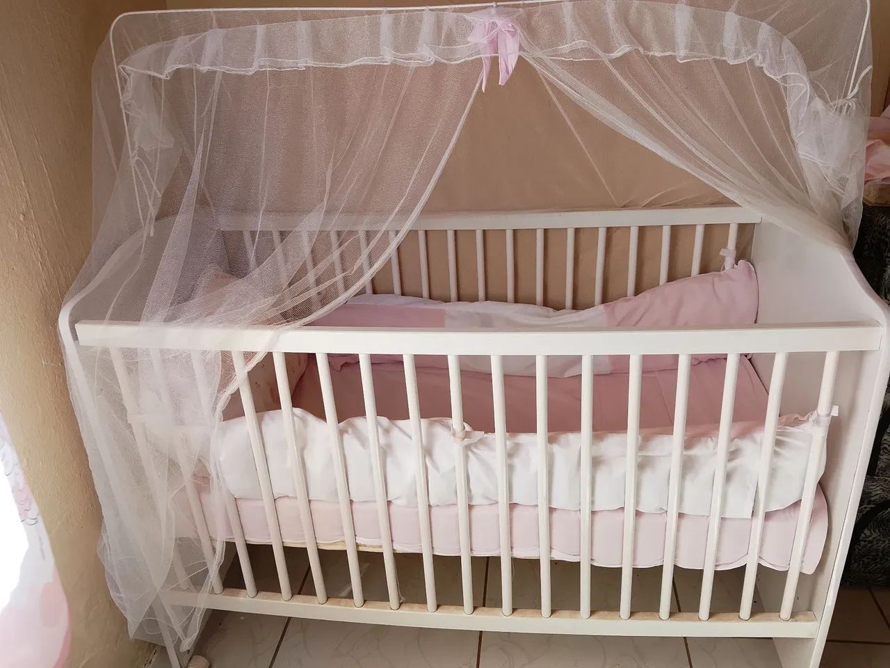 Berço (Com kit berço Menina) - Foto 2