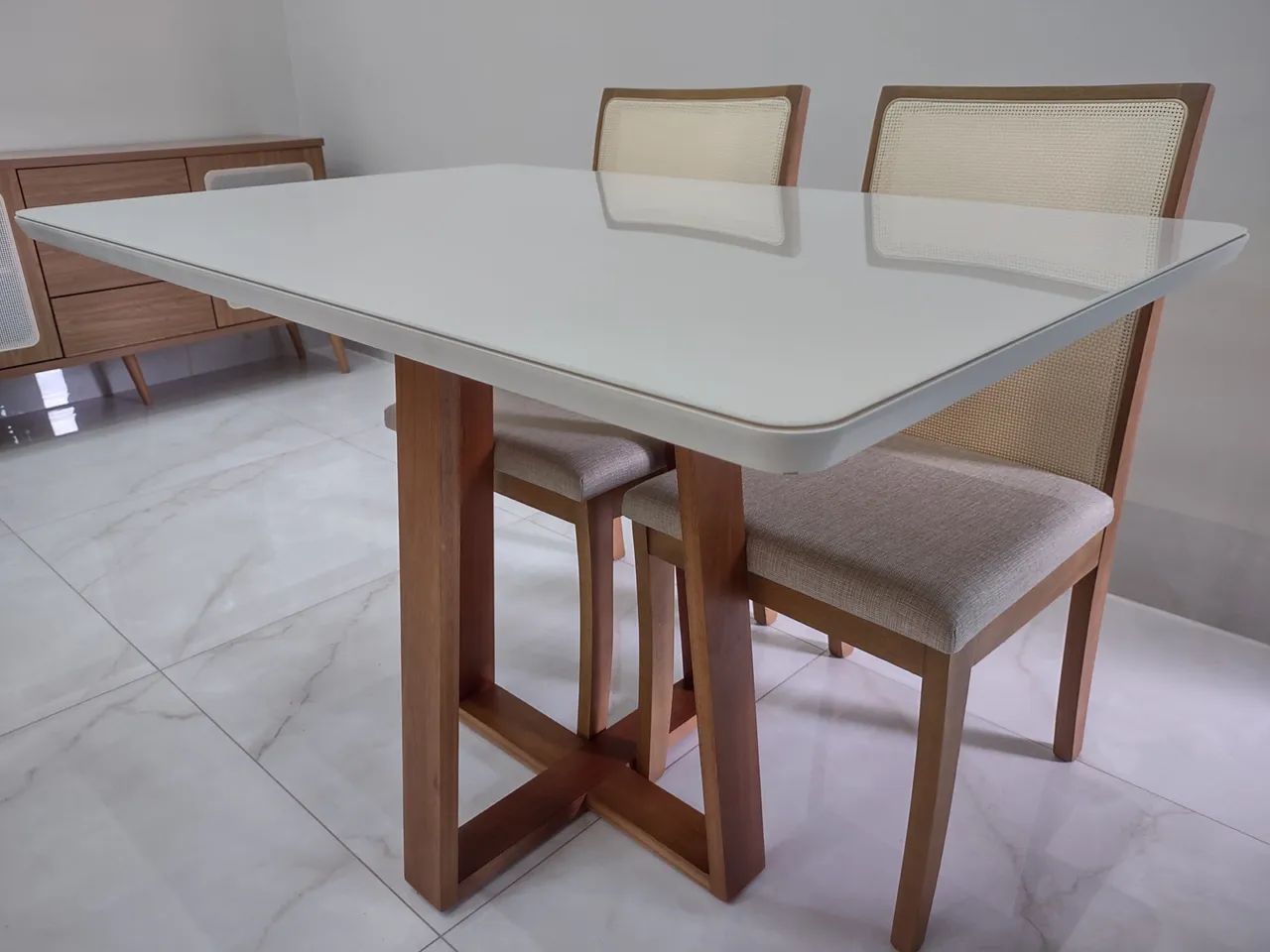 Mesa completa resistente de madeira - Foto 2