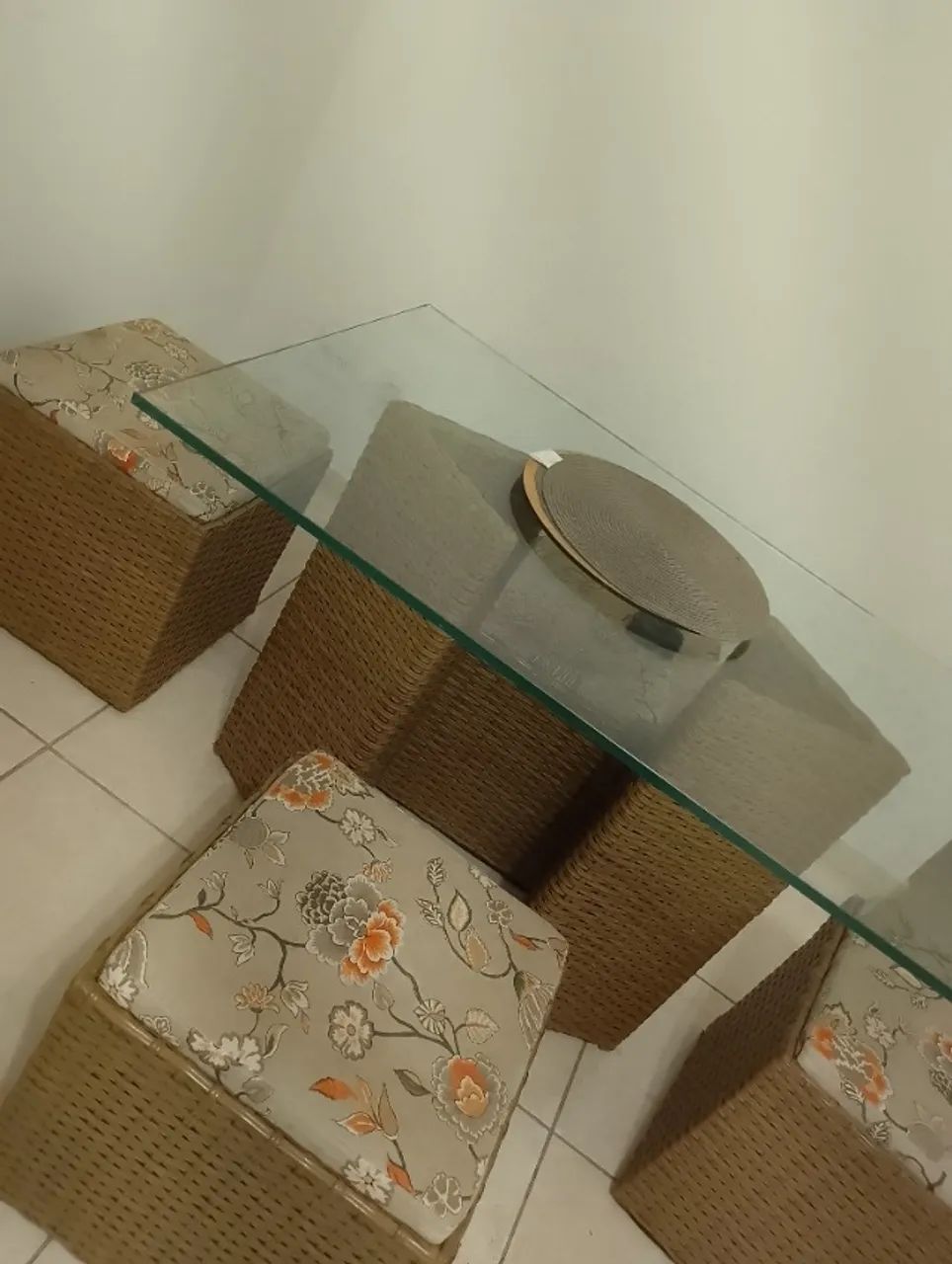 Mesa de vidro (Base de Fibra)