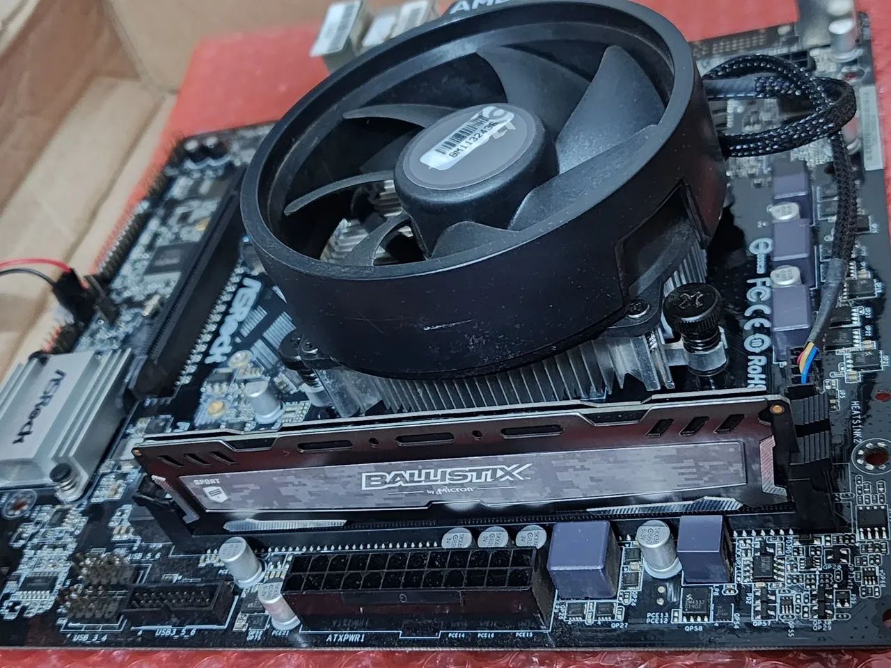 KIT RYZEN 3 2200G + PLACA-MÃE + 8GB RAM - Foto 2